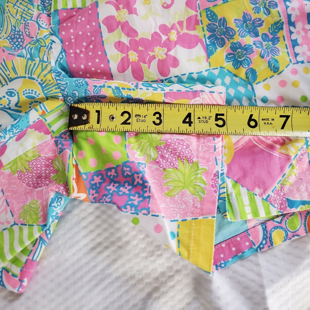 Lilly Pulitzer Palm Beach Fit Patchwork Shorts. Size 12 - Picture 9 of 11